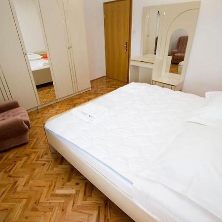 Holiday Home Makarska Bagian luar foto
