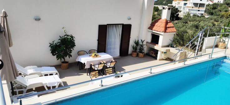 Holiday Home Makarska Bagian luar foto